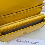 Michael Kors Butter Wallet Crossbody Bag Photo 5
