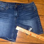 Seven7 Dark Blue Denim Jeans woman’s size 14 EUC Photo 5
