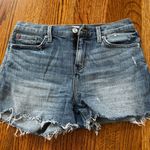 Hudson  Jean Shorts Size 27 in Perfect Condition and so cute for summer!! Photo 0