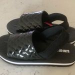 Muk luks womens epic tour sandals flats black quilted Slingback shoes size 8 Photo 3