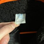 Time & Tru Women’s Reversible Fleece Vest Photo 1