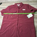 Magellan outdoors  Relaxed Fit Burgundy Short Sleeve Women’s Shirt Photo 2