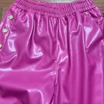 NWOT! Bright pink faux leather pants, size small Photo 6