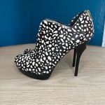 Dolce Vita Calf Hair Leather Animal Print Booties Ankle Boot Stiletto Womens 6.5 Black Photo 3