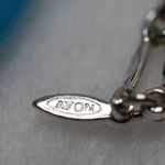 Avon Vintage Blue Moon Glow Glass Silver Tone Link Chain Pendant Necklace Photo 2