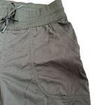 The North Face  Women's Olive Green Aphrodite 2.0 Hiking Capri‎ Pants NFOA2U06 Photo 11