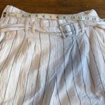 Abercrombie & Fitch  - Linen Blend White/Black Pinstripe High Rise Short -medium Photo 3