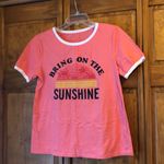 Coral Bring On The Sunshine Graphic Tee Medium Photo 0