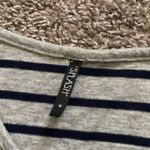 Splash grey cold shoulder top Photo 2