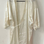 Victoria's Secret Victoria Secret 90s Satin Bridal White Lace Sequin Mini Kimono Robe One Size Photo 0