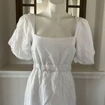 ASTR Back Cut-Out White Midi Dress Bow Embellished, Size M New w/Tag Photo 4