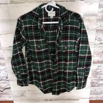 American Eagle  red green and white flannel fall or winter style size XS soft​​ Photo 2