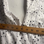 Under Armour White Black Geometric Print Quarter Zip Long Sleeve Athletic Top M Photo 5