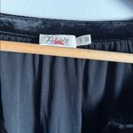 Faherty  Naomi or Genevieve Stretch Silk Velvet Top Medium Photo 7