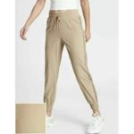 Athleta Brooklyn Textured Jogger in Windowpane Taupe Size 4 Photo 1