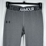 Under Armour  Gray Cropped Athletic Athleisure Pants Size Med EUC #VEG-0098 Photo 1
