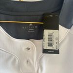 Adidas  Women’s Diamond Queen softball 🥎 jersey.‎ Size MED White/Grey NWT Photo 5