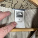 The North Face  Women’s Sniktau Sun Shirt in Tan Botanical Pattern Size L Photo 3