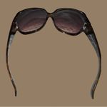 Etienne Aigner Aigner brown rim sunglasses. Photo 9