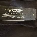 Urban Outfitters NBA Los Angeles Lakers Black Patch Logo Tee Shirt Size Medium Photo 5