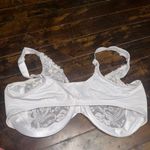 Glamorise white Front Closure full figure 44DD Lacy sexy Bra Size undefined Photo 1