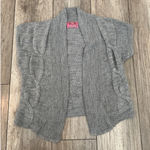 Sweet & Sinful Vintage‎  Gray Cable Knit Open Front Sleeveless Cardigan Vest Photo 0