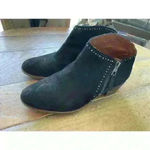 Lucky Brand Women's Sz 8 Benna Black Studded Suede Ankle Boots Bootie Photo 3