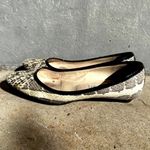 Jimmy Choo  Snakeskin Ballet Flats Shoes Slip On Round Toe Leather Cream 6.5 Photo 2