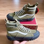 Vans Sk8-Hi Waterproof Insulated Shoe Women 9.5 US Mens 8.0 US Photo 1