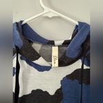 Elan  Sweatshirt Hoodie Camo Lightweight Blue Black White Soft Comfy Size S Photo 2