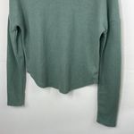 belle du jour  Green Cropped Long Sleeve fuzzy sweater size Small Photo 6