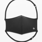 Lululemon Black Mask Photo 0