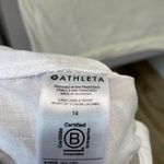 Athleta  100% Linen Pull-On Elastic Waist Shorts Pockets Breathable White size 14 Photo 5