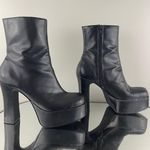 Chinese Laundry Vintage Y2K Black Faux Leather 90s Chunky Platform High Heeled Ankle Boots Photo 1