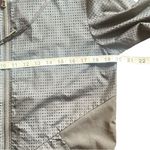 Champion C9  Black Hooded Lightweight Mesh Jacket Size Small Photo 9