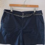 Gloria Vanderbilt  short blue with twist belt khaki shorts Photo 1