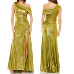 Mac Duggal 27152 Off-Shoulder Metallic Gown Photo 0