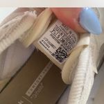 Reebok Sneakers Photo 2