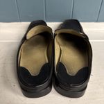 Antonio Melani  Black w/ Gold Buckle Leather Mules Flats Shoes Women's Size 8 Photo 3