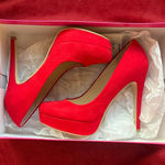 Chinese Laundry  Wonder red suede heels Photo 0