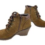 White Mountain *New Liberty Wedge Ankle Booties Womens 9M Brown Suede Lace Up Photo 11