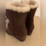 Sorel  Women's Brown suede leather Shearling platform Joan of artic boots 9.5 Photo 10