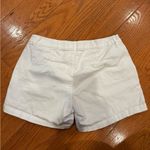 Old Navy White Chino Shorts – Women’s Size 4 Casual Summer Classic Photo 2