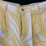 Liz Sport Elegant Women's Beige Shorts / DG68 Photo 1