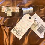 Pink republic  size large bronze metallic leggings NWT Photo 3