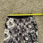 Ted Baker gray, white & navy floral pattern leggings size M Photo 10