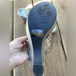 Cute Carlos by Carlos Santana platform sandals 🌷🌷 Silver Size 6.5 Photo 7