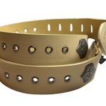 Vintage Western Floral Concho Belt – Cream Leather Look with Metal Accents XL Silver Photo 2