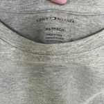Tommy Hilfiger T-Shirt Photo 1