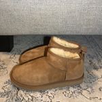UGG  Ultra Mini Chestnut Boots Photo 2